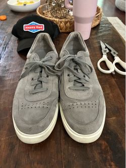 Vince Gray Suede Sneakers – Men’s Size 13