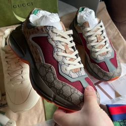 Gucci Sneakers For Men Size 11