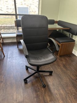 IKEA Desk Chair like new