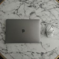 MacBook Pro 2019 i9 32gb