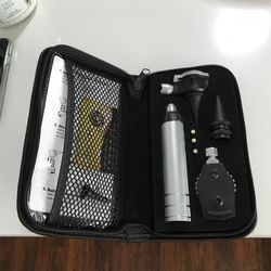 Cynamed Otoscope