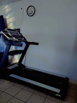 Caminadora marca sole tt8