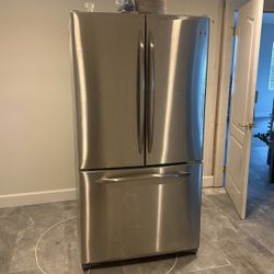 GE Profile French door Fridge Freezer Combo 