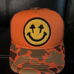 Happy To Be Here Smiley Orange Green Camo Foam Mesh SnapBack Trucker Hat Cap