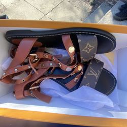 Louis Vuitton Sandle 