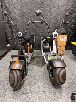 Electric phat scooters