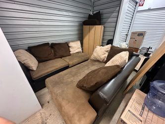 Sectional couch