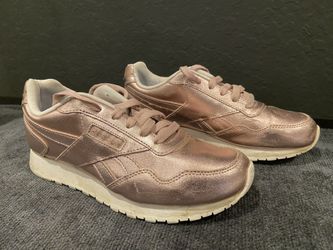 Womens Size 7.5 Reeboks