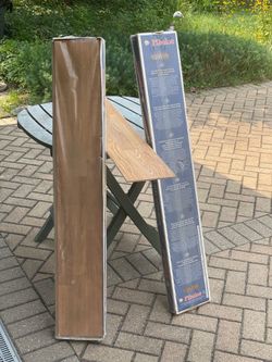 Laminate Flooring. Clueless click-lock (2 boxes)