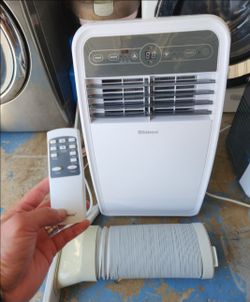 Like New Portable Ac With Hose/ Window Kit/ Remote/ Works Great/ Blows Ice Cold Air Fast/ Perfect For 🔥 summer heat