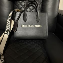 Michael Kors purse 