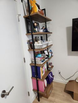 6-Shelf Ladder Bookshelf