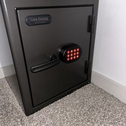 SANCTUARY DIAMOND SAFE 2.28CU.FT