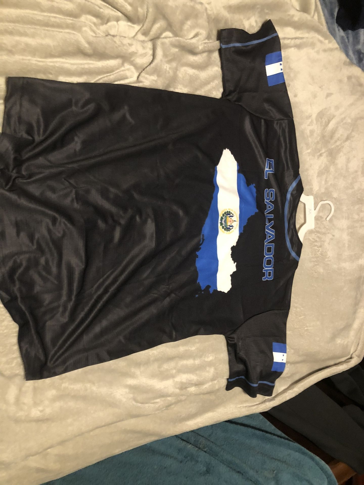Salvador Jersey Nueva Edición