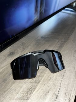 Heatwave Glasses 🏄‍♂️