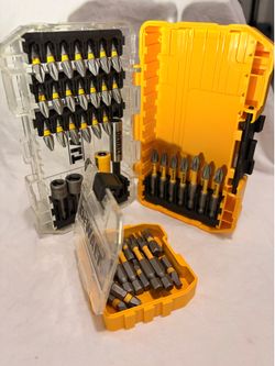 DEWALT BIT SET