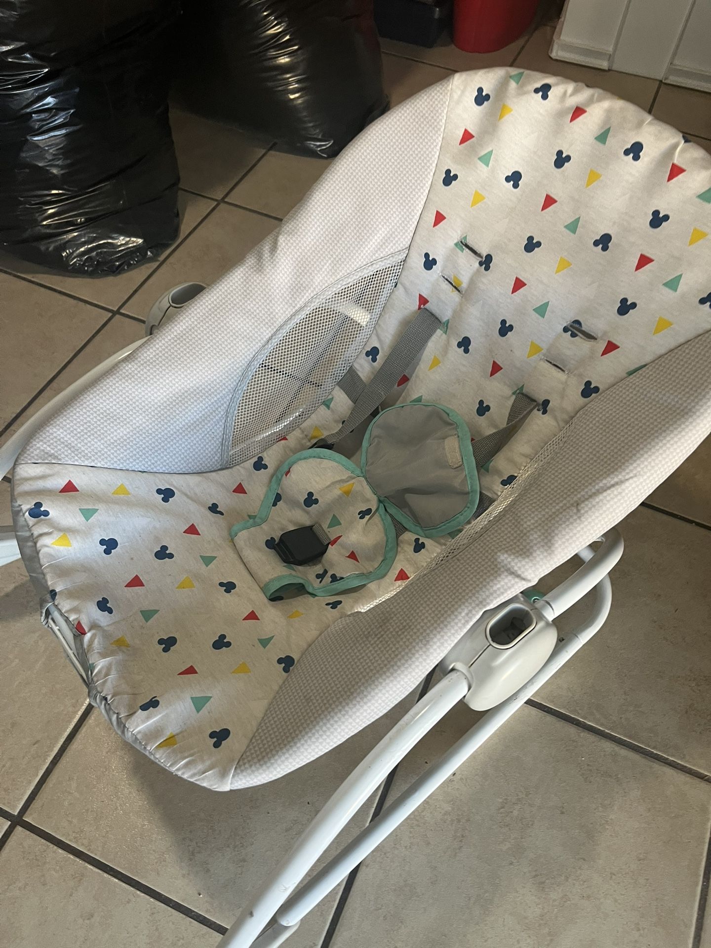 Mickey Rocking Chair 