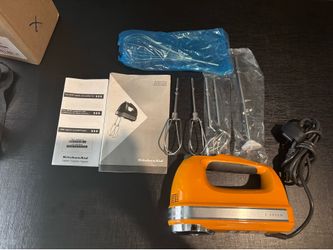 Kitchen Aid 9-Speed Hand Mixer