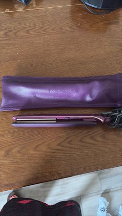 Remington hair straightener