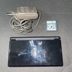 Nintendo DS Lite With 208 In 1 Game Cartridge 