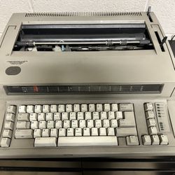 IBM Type Writer Good Condition