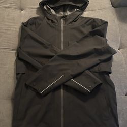 Lululemon Men’s Rain Jacket 
