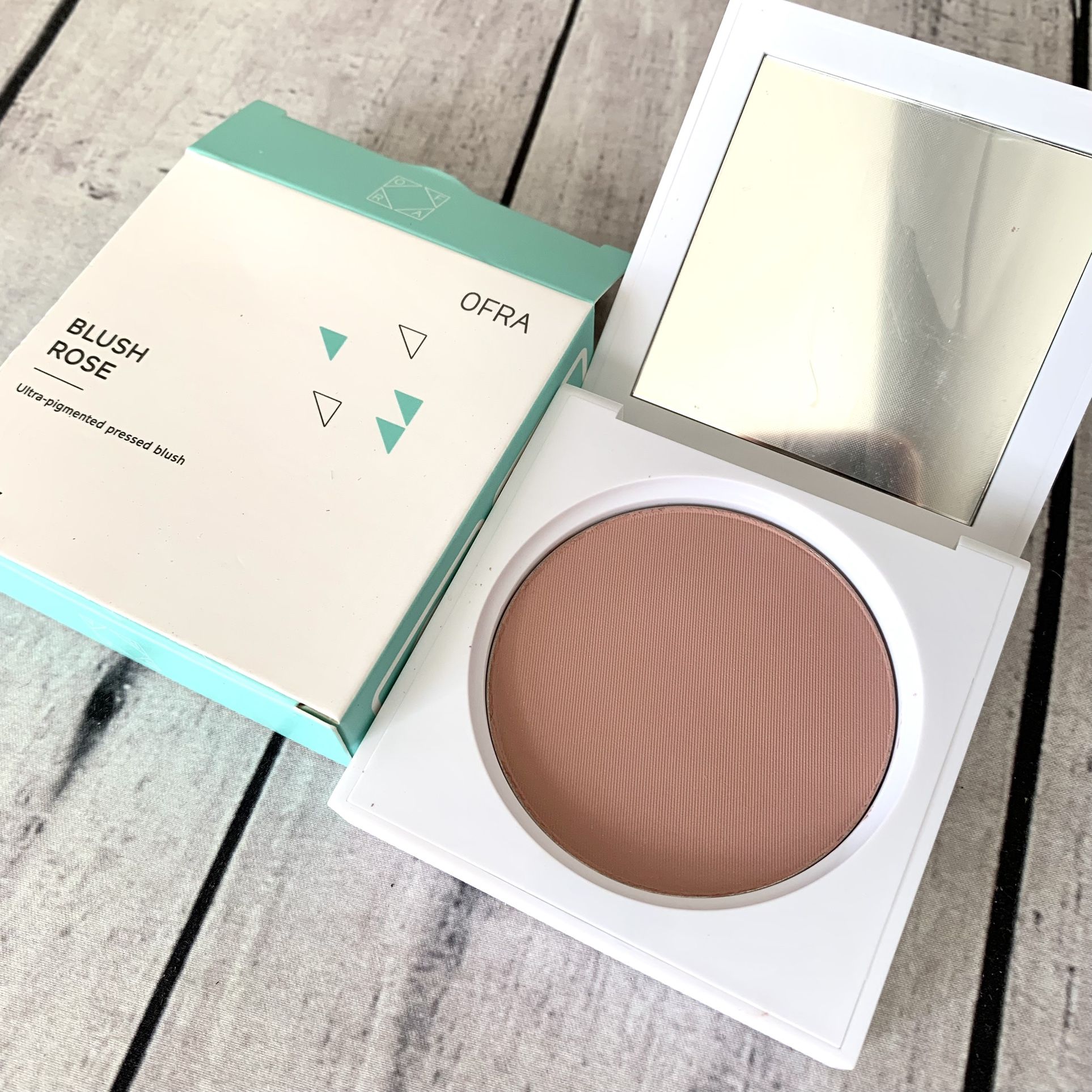 Ofra Cosmetics Pressed Blush Rose