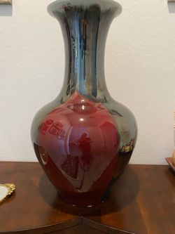 Beautiful Large Chinese Porcelain Vase