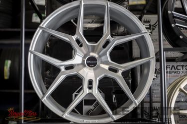 26's WHEELS AND TIRES