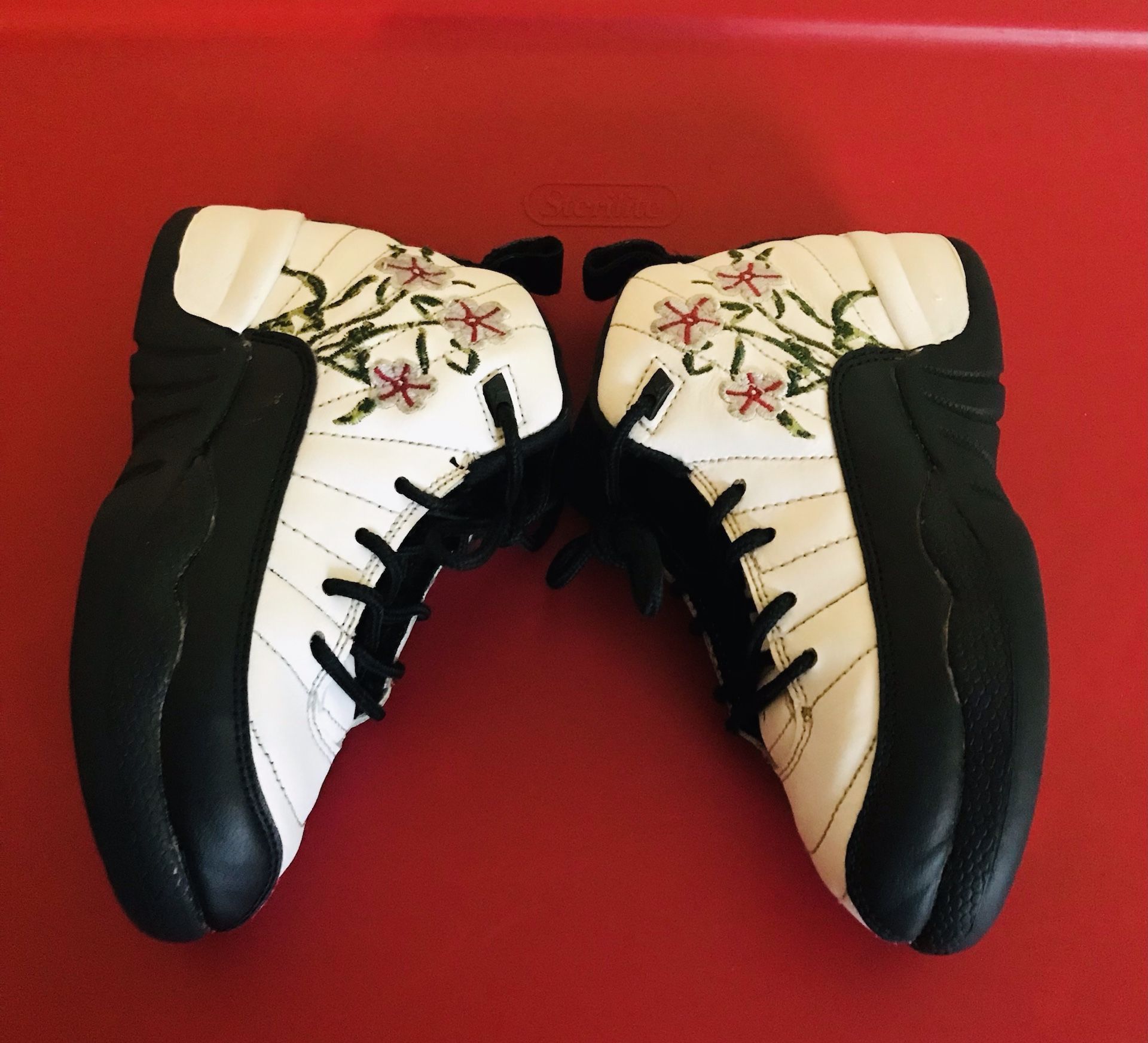 Air Jordan 12 ‘Floral’ Sz 11C