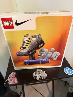 Lego x Nike Air max 95 set brand new