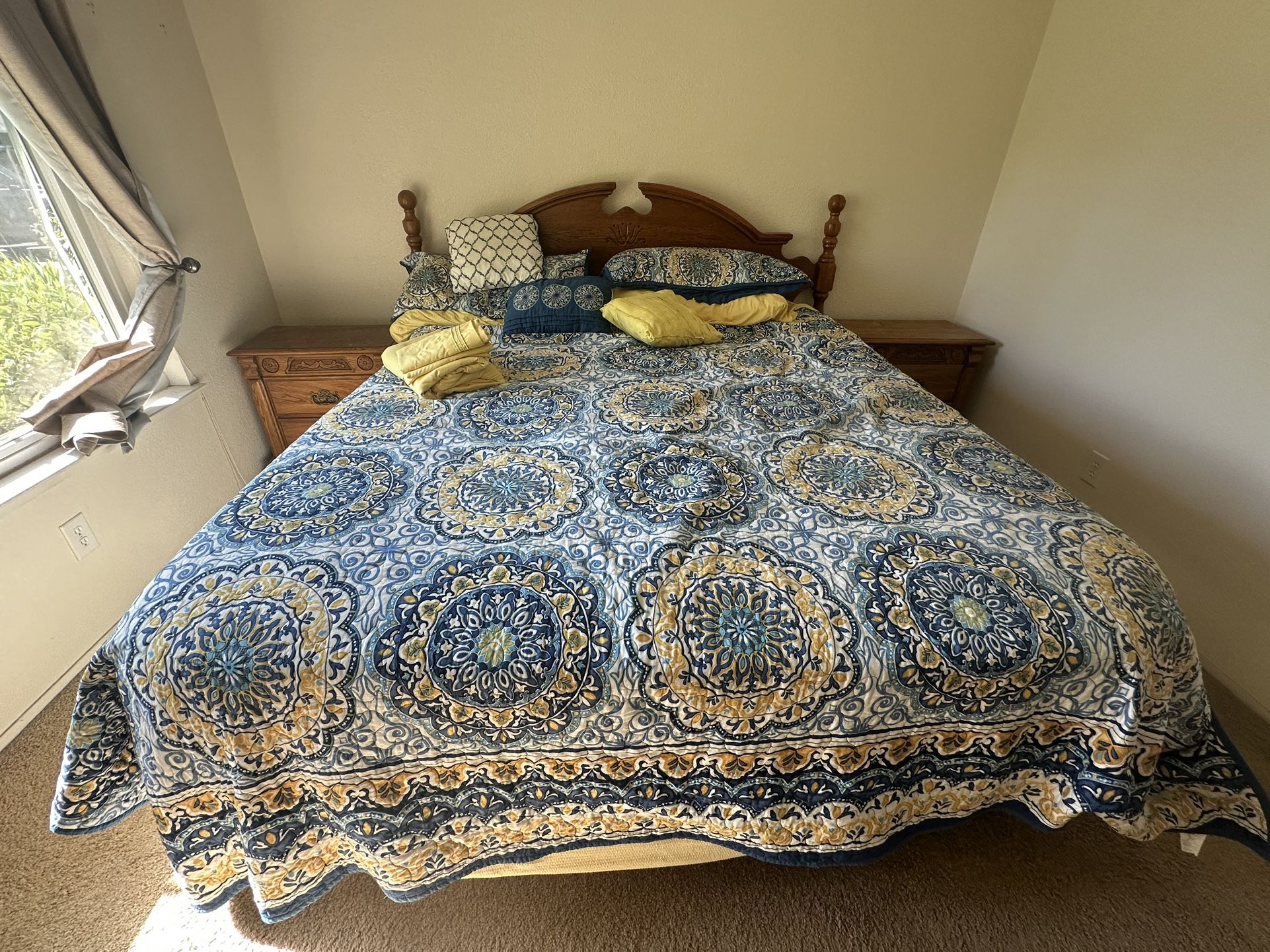 Aireloom Queen Bed - Mattress Boxspring Headboard Frame Bedding and 2 Night Stands