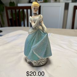 Disney Glitter Cinderella Figurine 