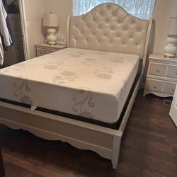 Bedroom Set