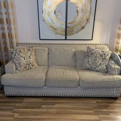 Free Sofa 