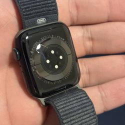 Apple Watch Series 9 45mm Midnight Sport Loop