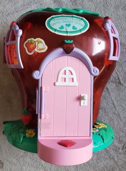 Strawberry Shortcake House Playset