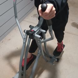 WALK TRAINER elliptical Machine