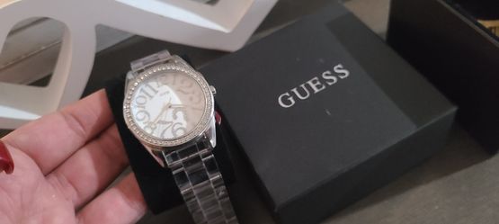 Guess Clear ⌚  Needs Batteries  No Scratches  $50