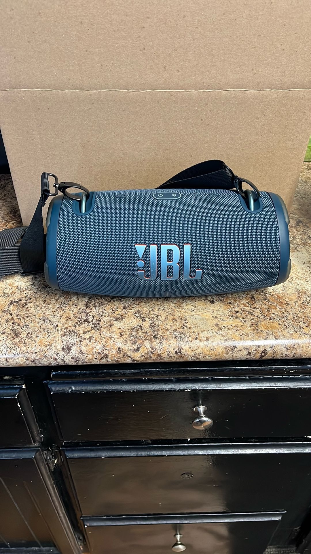 JBL Xtreme 3 Portable Bluetooth Speaker