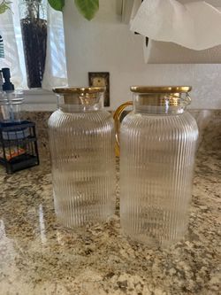 Glass pitcher