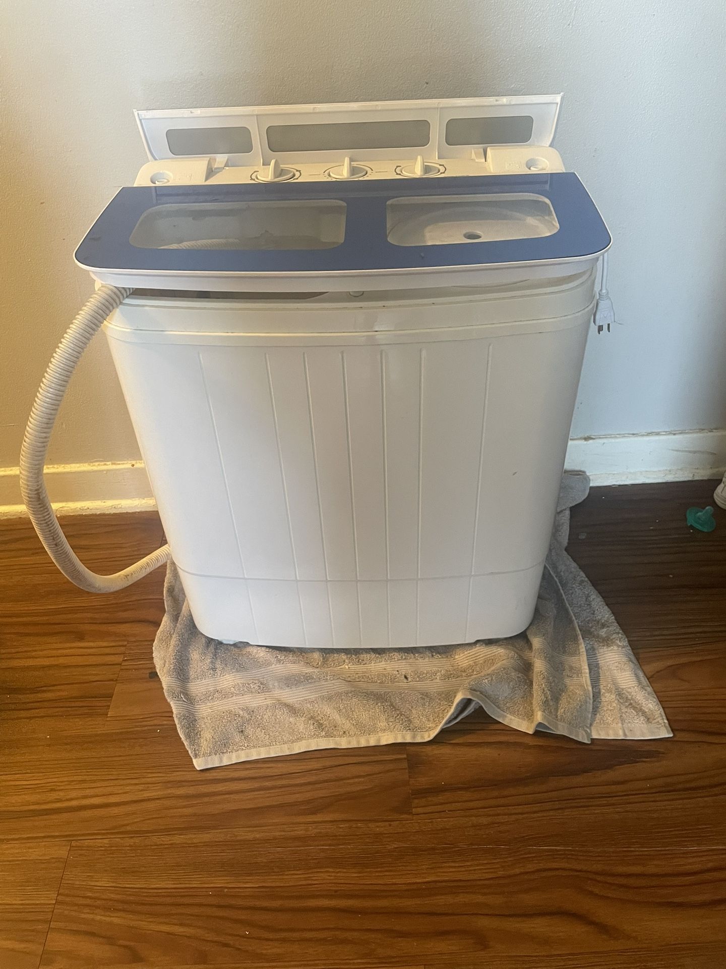 Portable Mini Washer/dryer