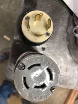 Plug male and female