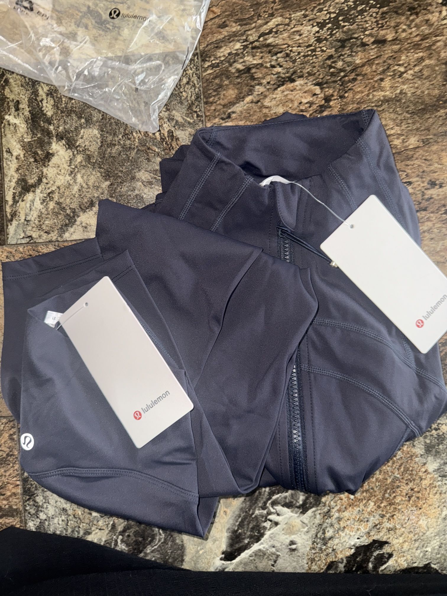 Define Jacket + Align Leggings Set