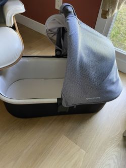 Uppababy Stroller Seat and Bassinet