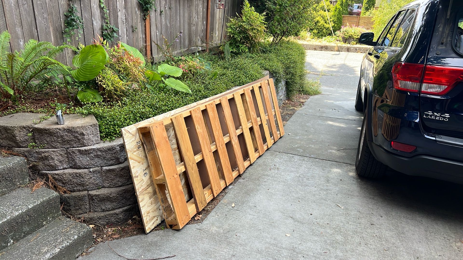 Oversized Pallet