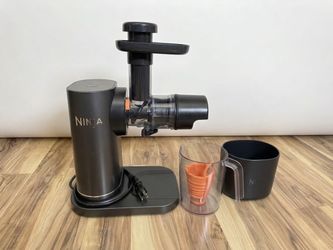 Ninja Cold Press Juicer - Gently Used, Complete