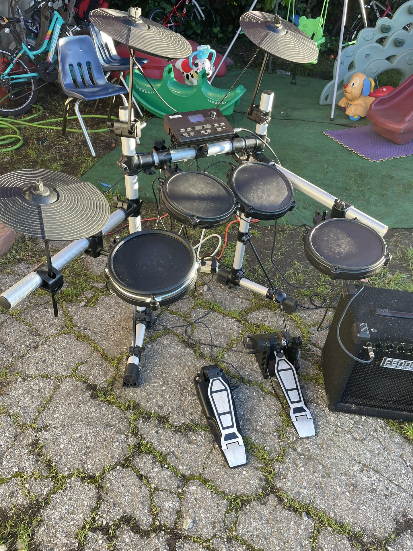 Acorn Instruments Triple D5  Drum Set