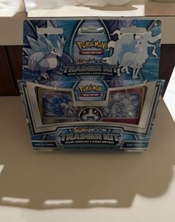 Sun And Moon Trainer Kit