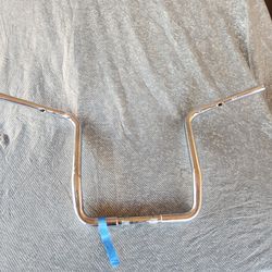 Motorcycle chrome ape hanger handlebars